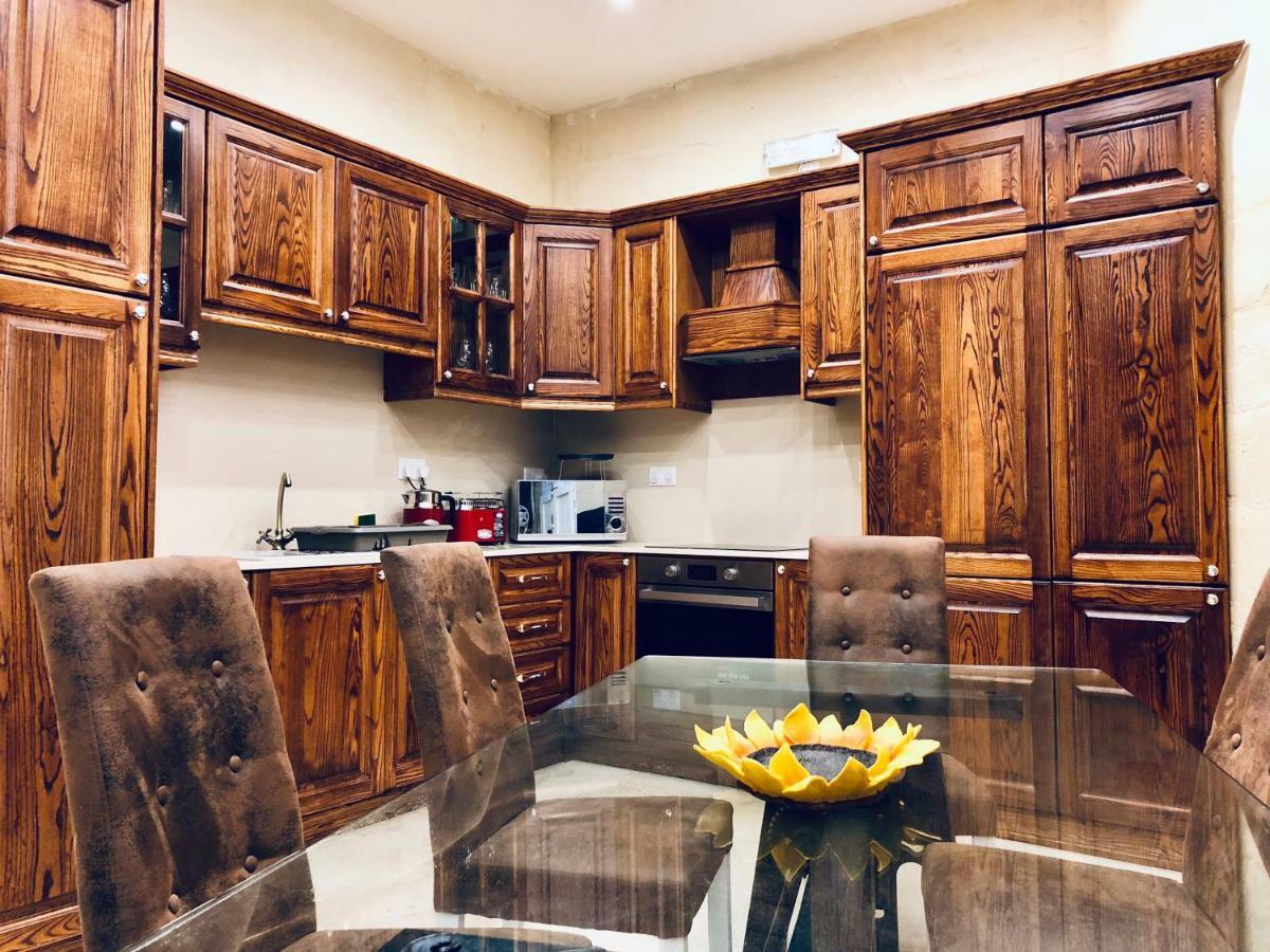 Вилла Modern Maltese House Слима Экстерьер фото